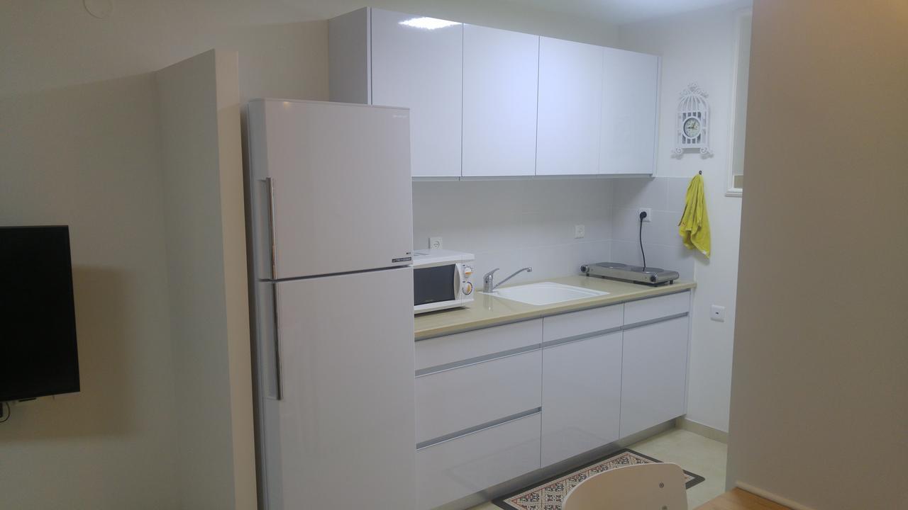 Sabba'S Apartment Kefar Sava Exterior foto